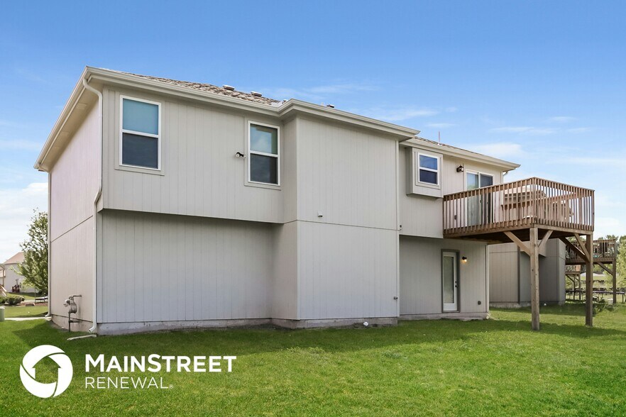 Building Photo - 210 Elissa Dr