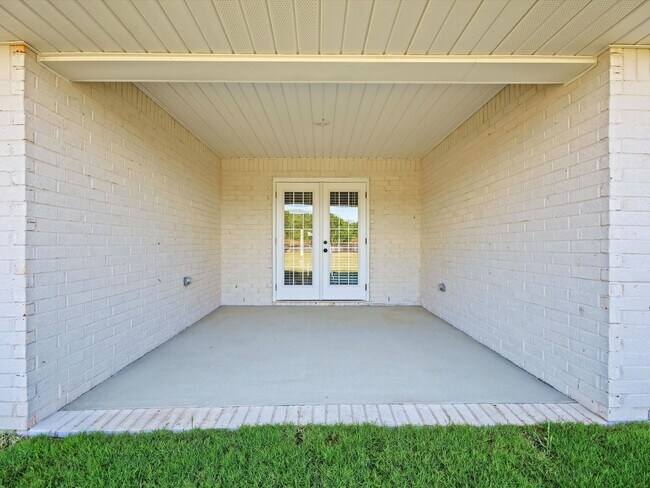 Building Photo - $1,800 RENT SPECIAL! NEW NEVER OCCUPIED AND MOVE IN READY!