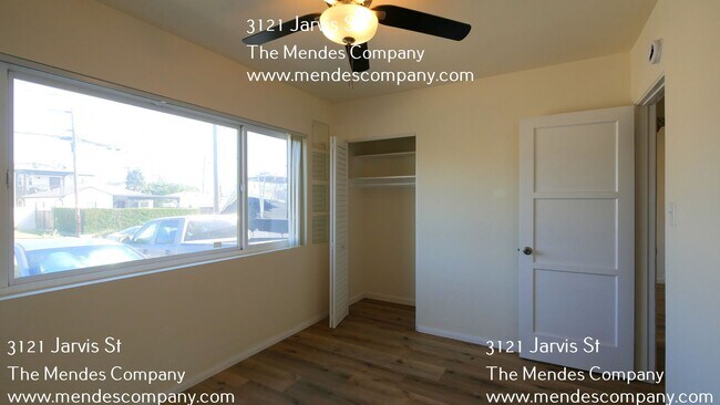 Building Photo - 3121 Jarvis St