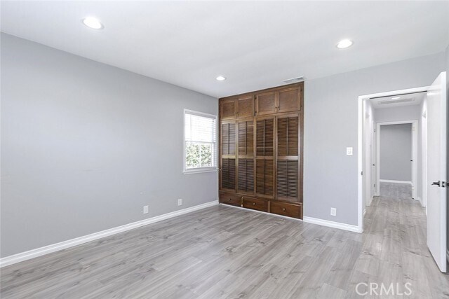 Building Photo - 7856 Paso Robles Ave