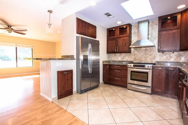 Building Photo - Sedona Three bedroom Home!