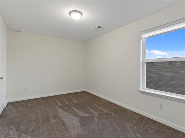 Building Photo - 2115 Callahan Dr