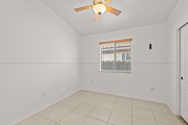Building Photo - 6673 E Cooperstown Dr
