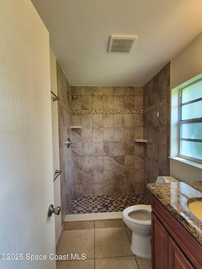 Building Photo - 3521 Cumberlin Ct