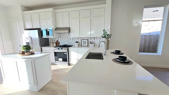 Building Photo - 16327 Mesquite Fld Dr