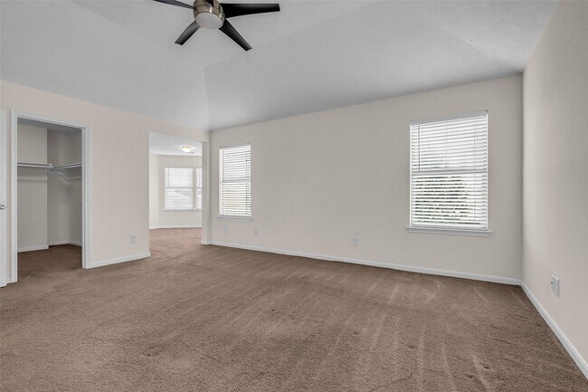Building Photo - 6719 Path Way Ct