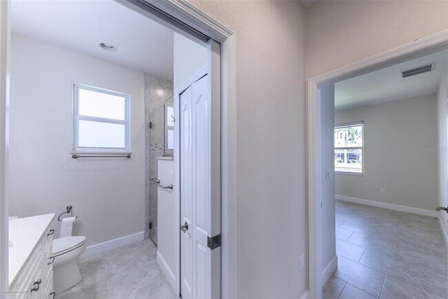 Building Photo - 566 Port Bendres Dr