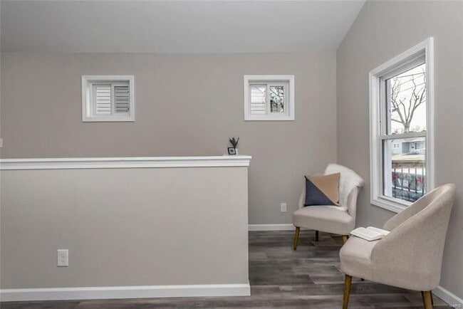 Building Photo - Fantastic 3bd/1.5ba home! Let yourself in!