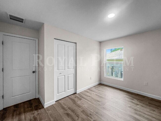 Building Photo - Spacious 3BR/2BA Duplex in Lehigh Acres & $500 Off Your First Month If You Apply by Aug 20th!