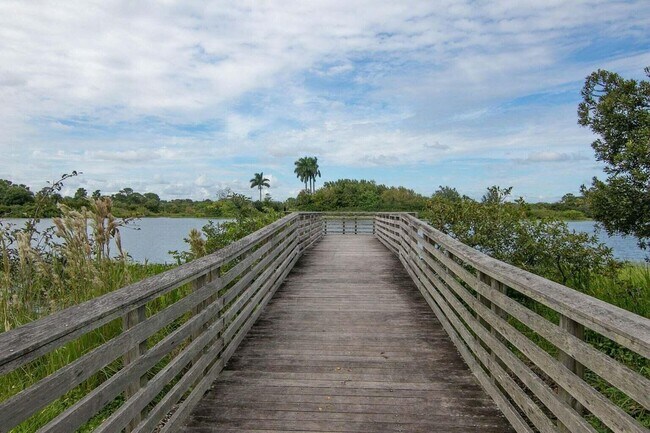 Building Photo - 3362 Cynthia Ln