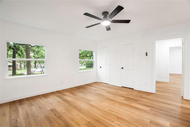 Building Photo - 4761 Meadowbrook Dr