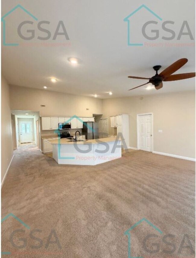 Building Photo - 225 Laurel Trace Cir