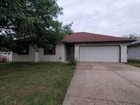 Building Photo - LEASING