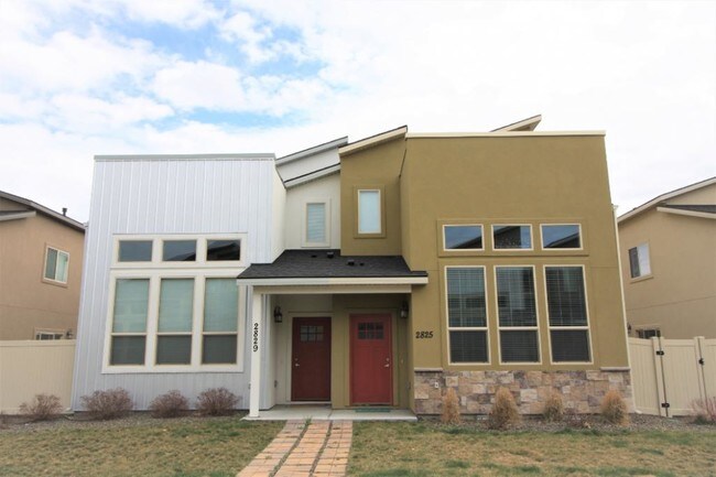 Primary Photo - 2825 N. Cajun Ln.