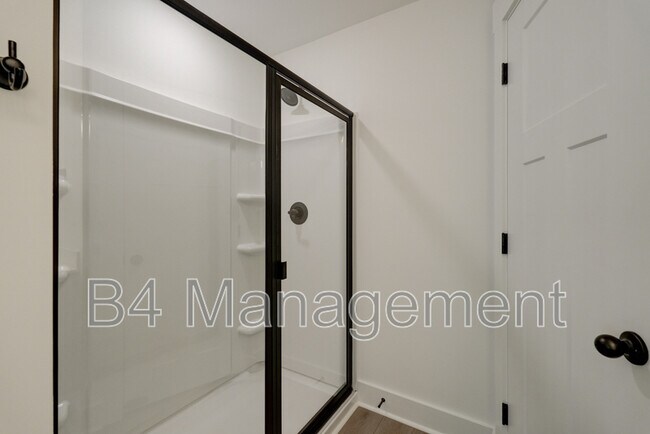 Building Photo - 416 W Parima Ct