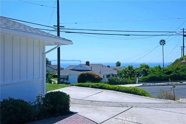 Building Photo - 1914 Pelican Ave