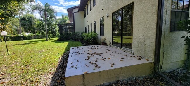 Building Photo - 5288 Treetops Dr