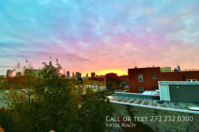 Building Photo - 1645 N Clybourn Ave