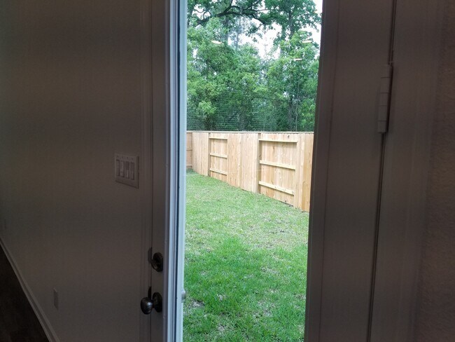 Building Photo - 535 Bristol Tide Ct