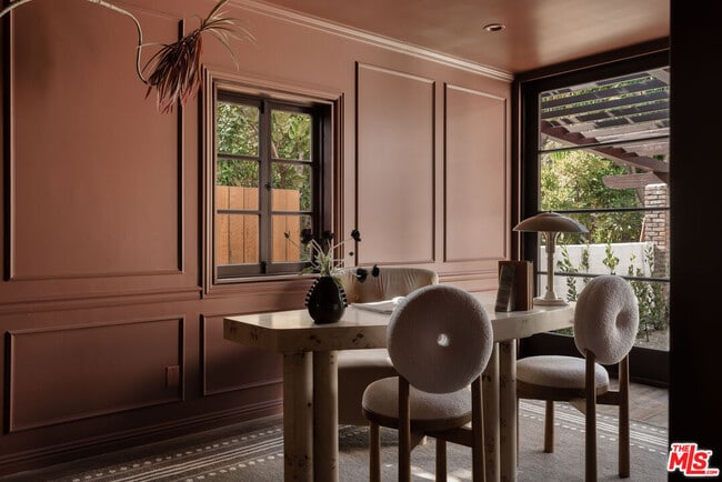 Building Photo - 1641 N Ogden Dr