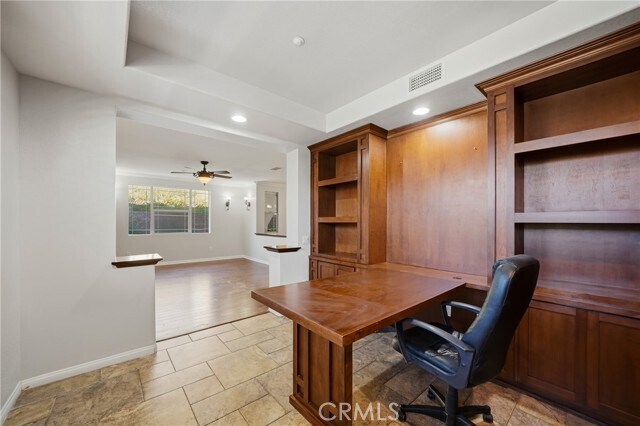 Building Photo - 12422 Benton Dr