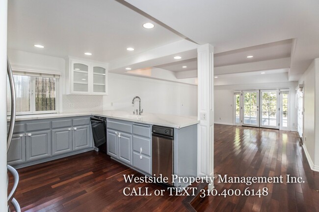 Building Photo - Westchester  4BD/3.5BA + Garage/Office