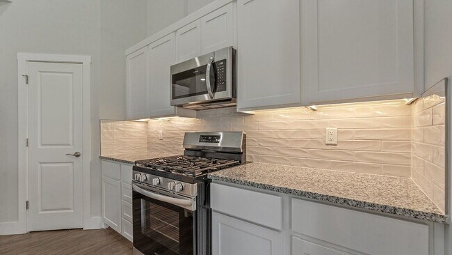Building Photo - 451 Azurite Rd