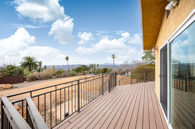 Building Photo - 9497 Montemar Dr