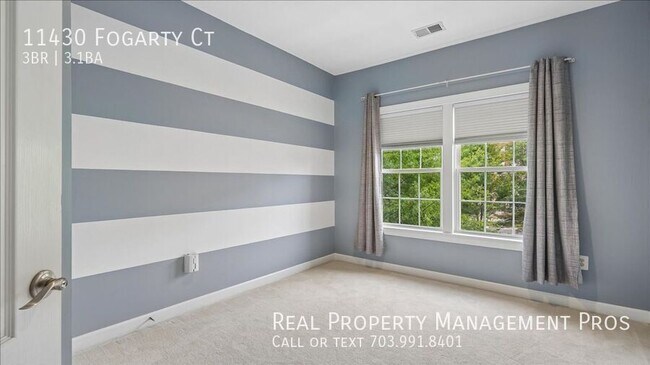 Building Photo - 11430 Fogarty Ct