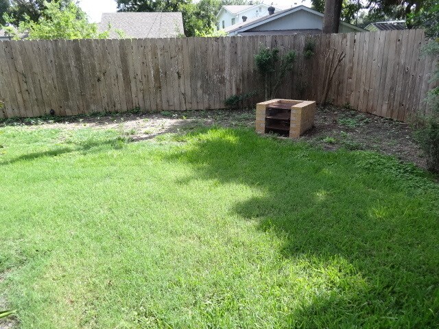 Building Photo - Beautiful Newly Remodeled Home