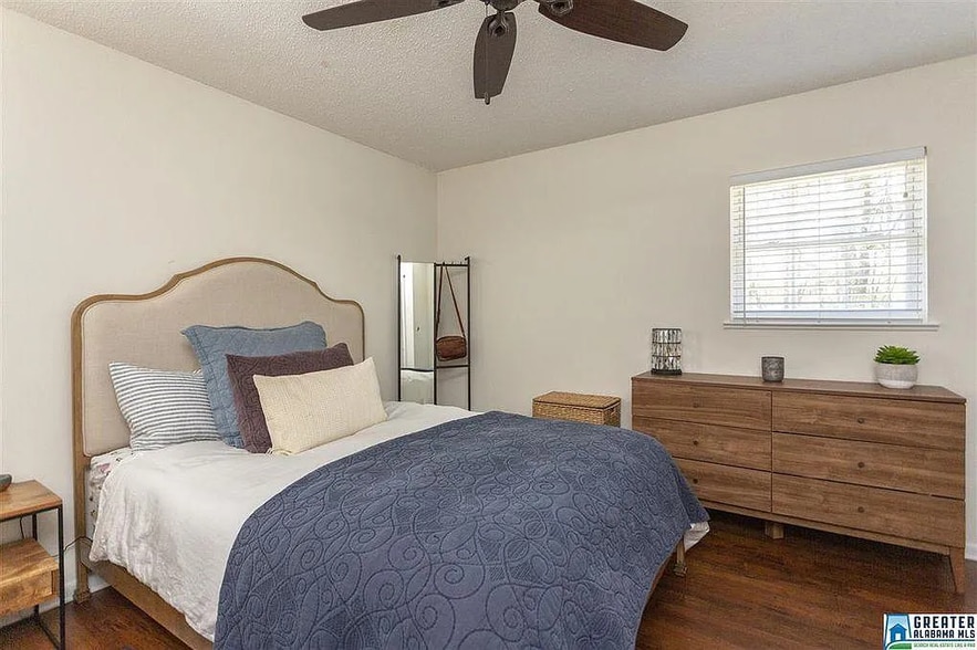 Building Photo - 707 Truss Ferry Rd