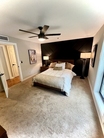 Building Photo - 4568 Vinings Central Trace SE