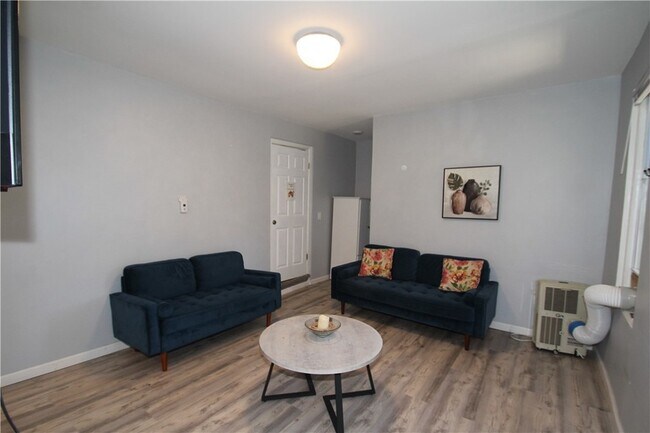 Building Photo - 2366 Spencerport Rd