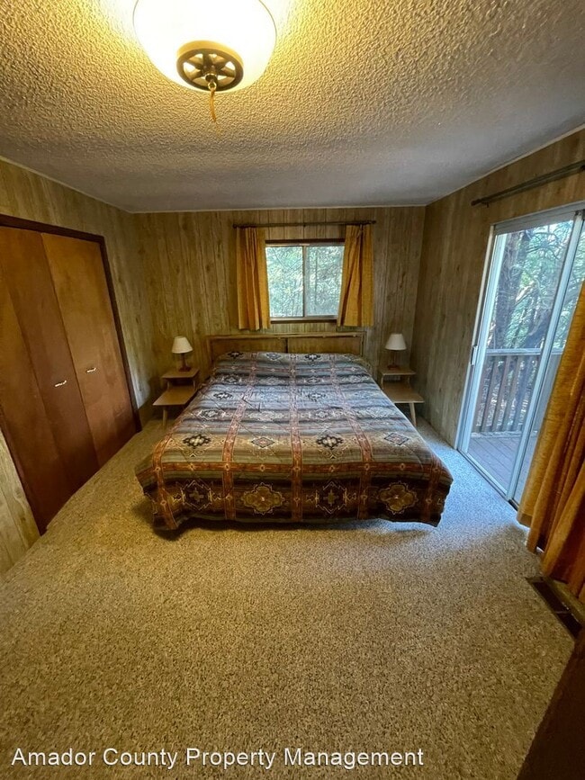 Building Photo - 3 br, 2 bath House - 16770 Doolittle Ln