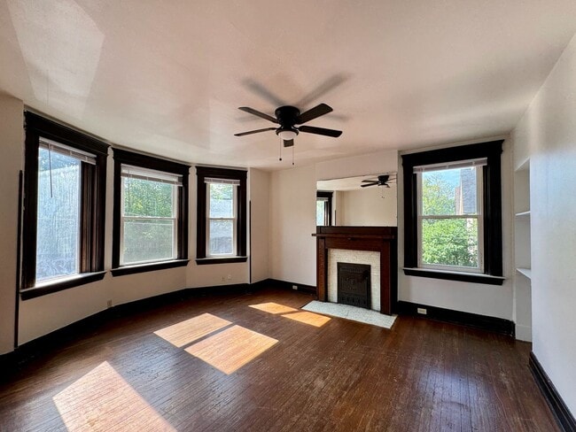 Building Photo - 301 W McMillan St