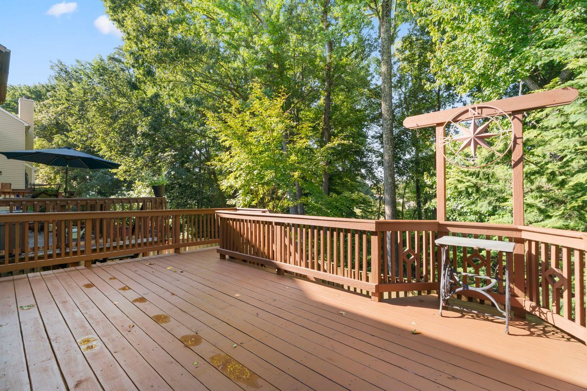 Building Photo - 8710 Birkenhead Ct