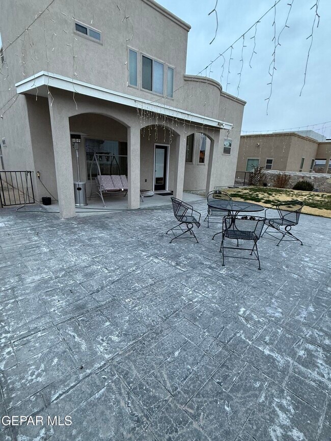 Building Photo - 954 Brudenal Pl