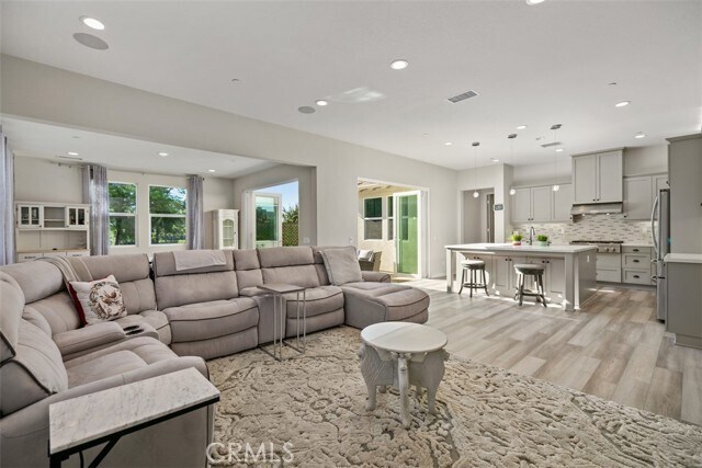 Building Photo - 81 Alienta Ln