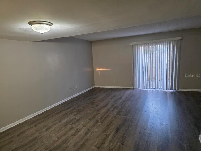 Building Photo - 2031 Pine Chace Ct