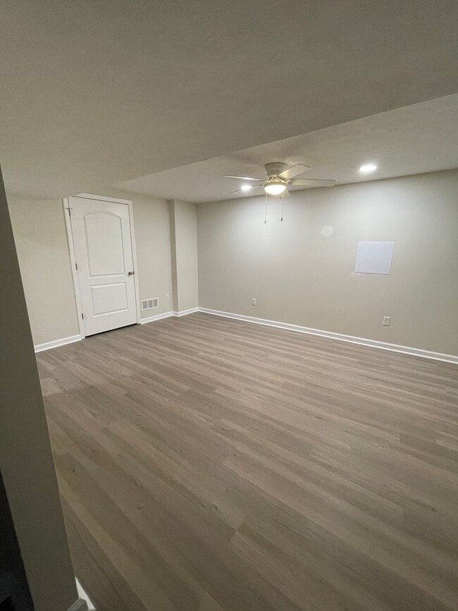 Building Photo - 104 Melody Ct