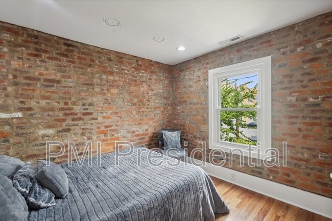 Building Photo - 507 N 1st St