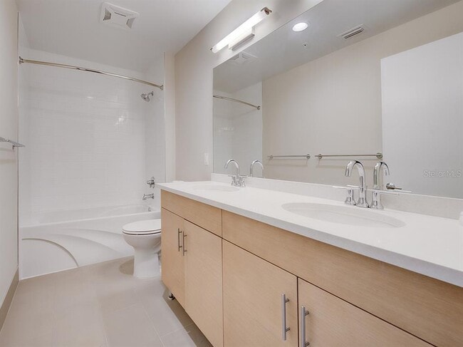 Building Photo - 199 Dali Blvd