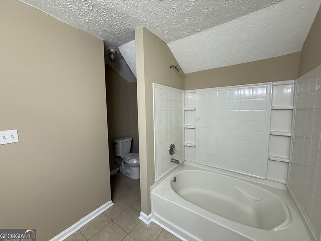 Building Photo - 960 Windwood Ct