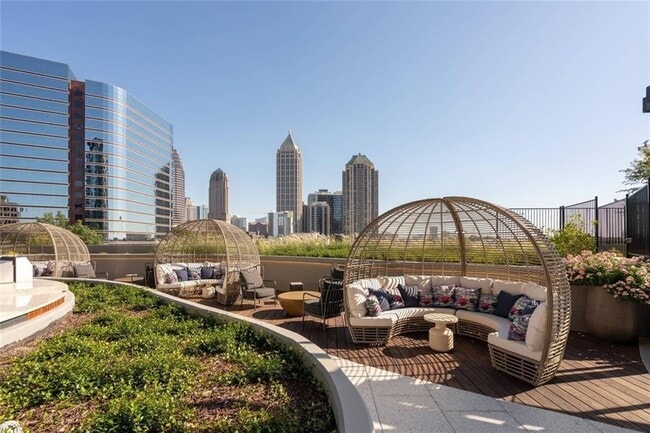 Building Photo - 1400 W Peachtree St NW