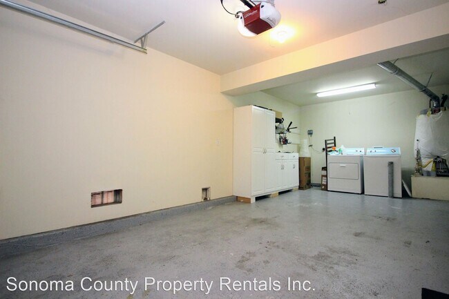 Building Photo - 3 br, 2 bath House - 2014 Northfield Drive