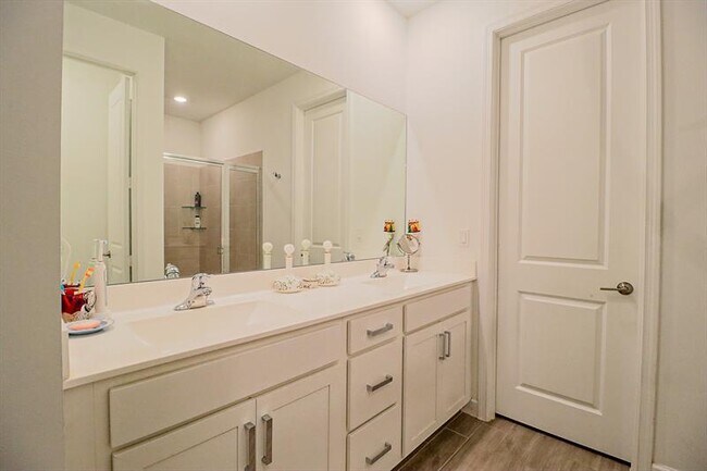 Building Photo - 14518 Crawford Brook Ln