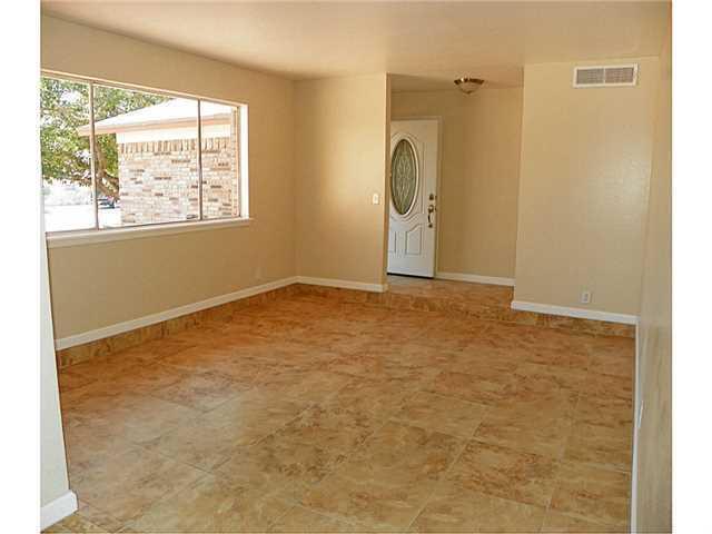 Building Photo - 333 Lomont Dr