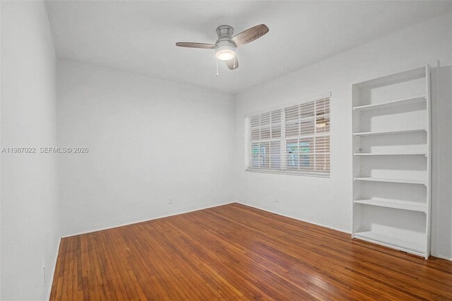 Building Photo - 7601 SW 59th Ct