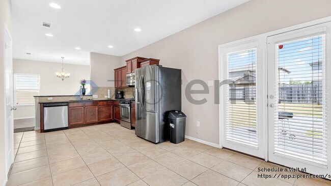 Building Photo - 1933 Howth Ave