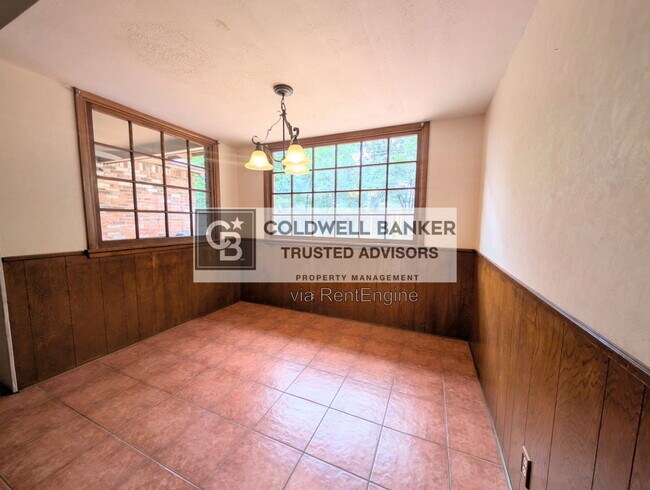Building Photo - 3021 67th St